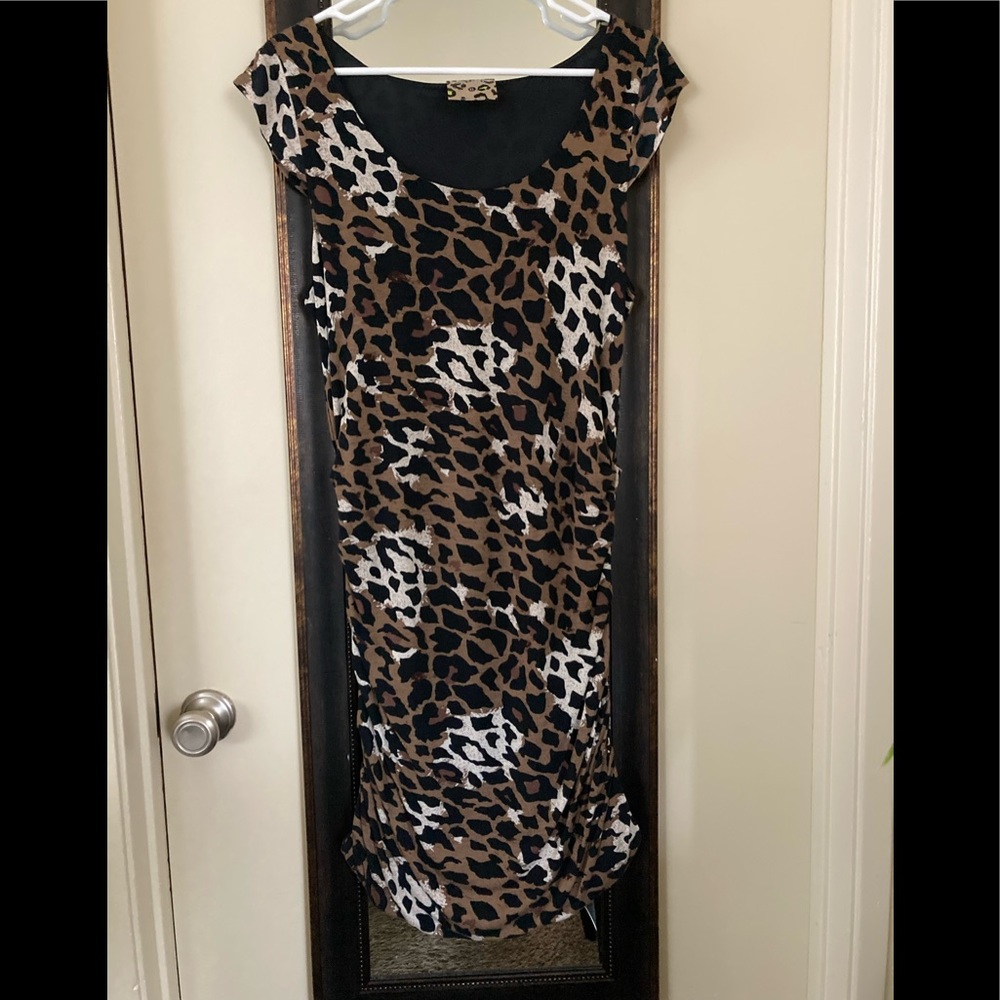 Body con Leopard print dress size extra-large brand new without tags